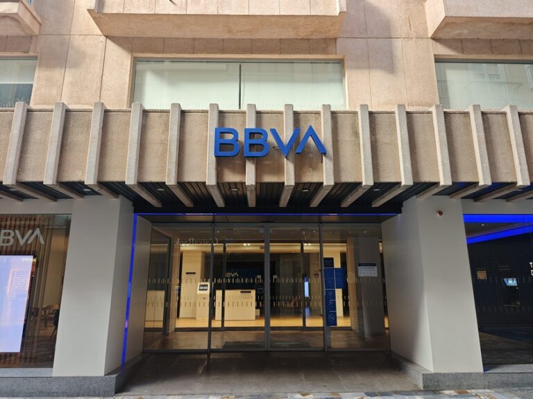 BBVA prevé generar 49.000 M€ de capital hasta 2028 para crecer y remunerar al accionista