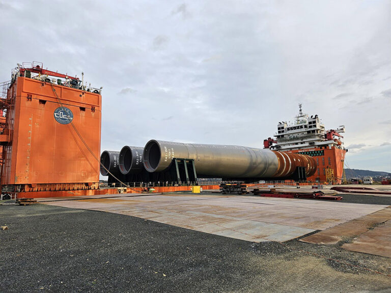 Navantia y Windar alcanzan las 200 estructuras construidas para la eólica marina