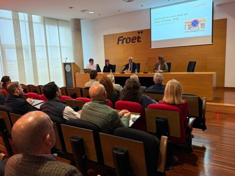 Murcia y Froet colaboran para simplificar el nuevo sistema de carga y descarga