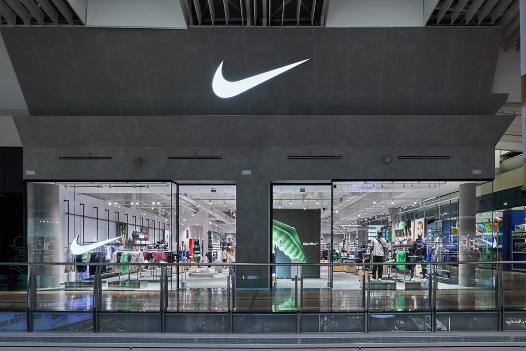 NIKE NUEVA CONDOMINA