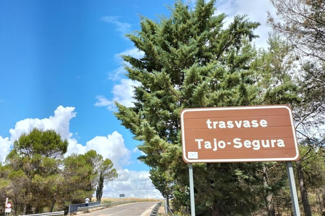 TAJO SEGURA
